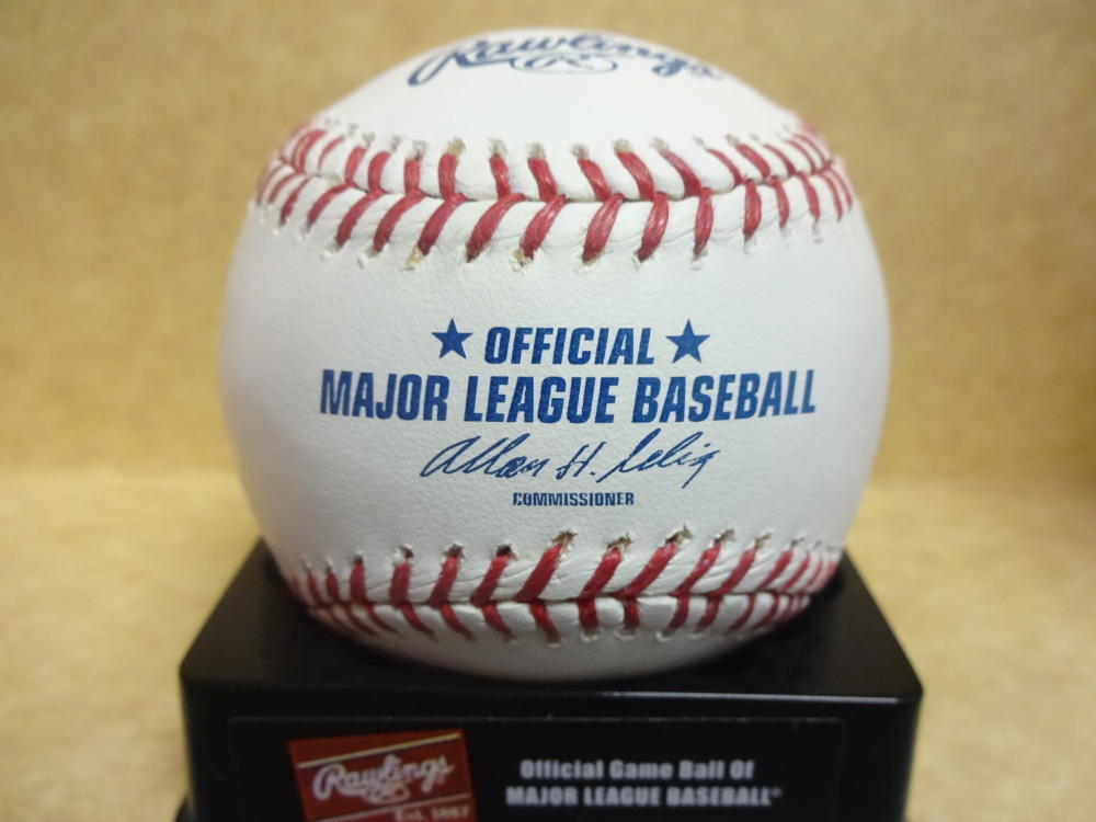 EZEQUIEL CARRERA PHILLIES/INDIANS/TIGERS VENEZUELA SIGNED M.L. BASEBALL W/COA