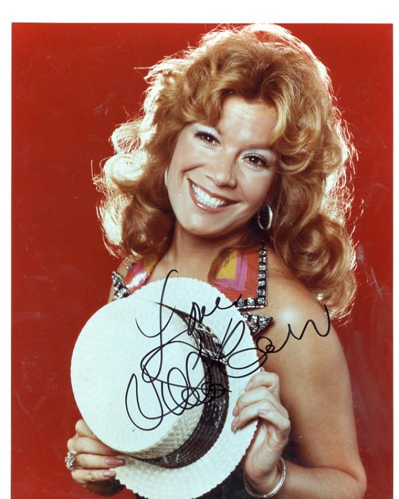 VIKKI CARR SINGER SIGNED 8X10 PHOTO WITH VENUE PROOF