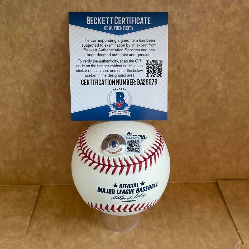JAMESON TAILLON NEW YORK YANKEES SIGNED AUTOGRAPHED M.L. BASEBALL BAS BA26076
