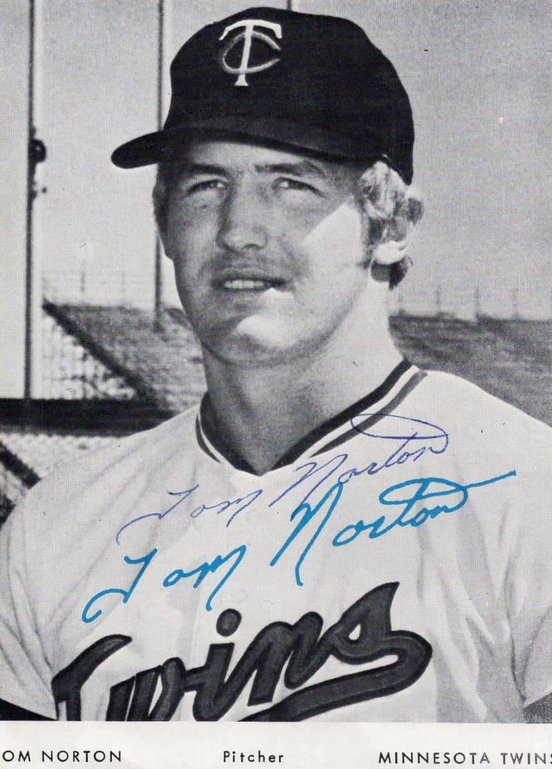 TOM NORTON MINNESOTA TWINS SIGNED 3X4 PHOTO  W/ COA