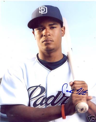 CEDRIC HUNTER SAN DIEGO PADRES SIGNED 8X10 PHOTO W/COA