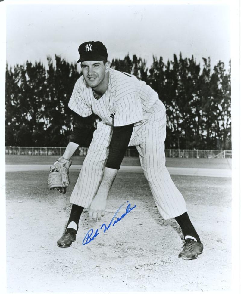 BOB WIESLER  NEW YORK YANKEES POSED SIGNED AUTOGRAPHED 8X10 PHOTO W/COA