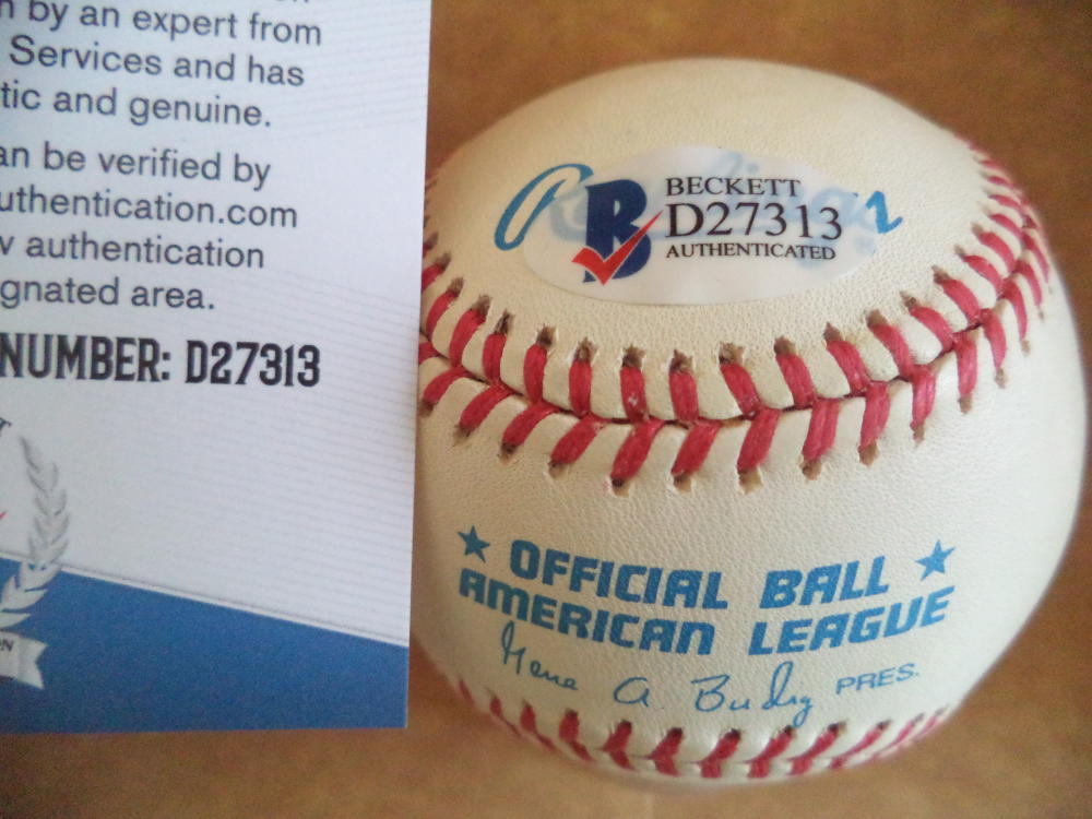 RALPH HOUK 1961-62 WS CHAMPS YANKEES SIGNED AUTO A.L. BASEBALL BECKETT D27313