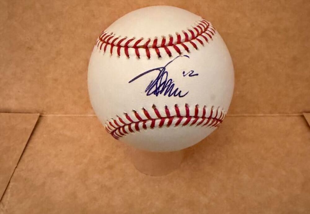 TODD WALKER REDS/TWINS SIGNED AUTO M.L. BASEBALL BECKETT AUTH