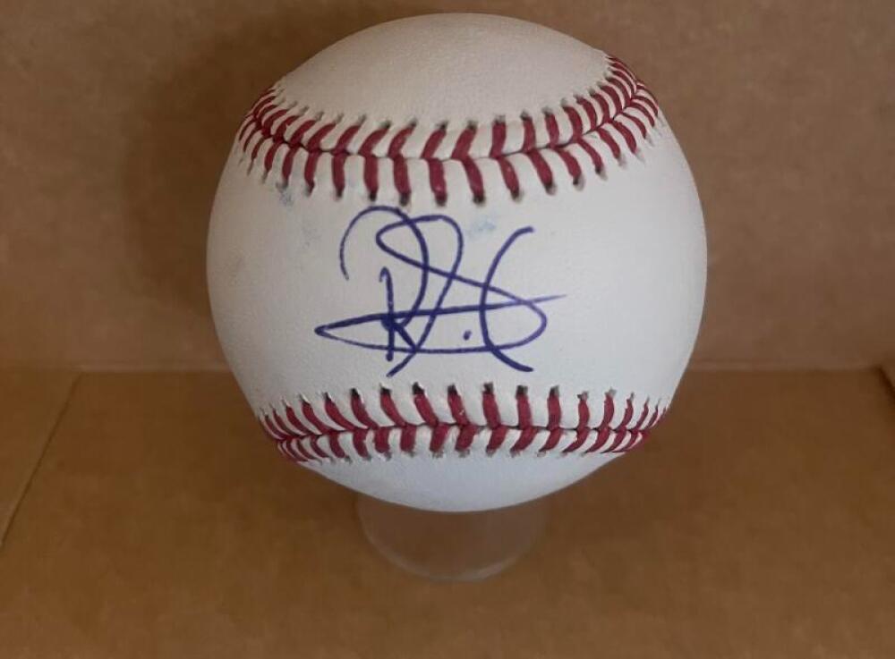 RODOLFO CASTRO PITTSBURGH PIRATES SIGNED M.L. BASEBALL BECKETT AUTH