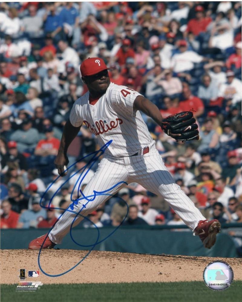 TOM GORDON PHILADELPHIA PHILLIES SIGNED AUTOGRAPHED  8X10 PHOTO W/ COA