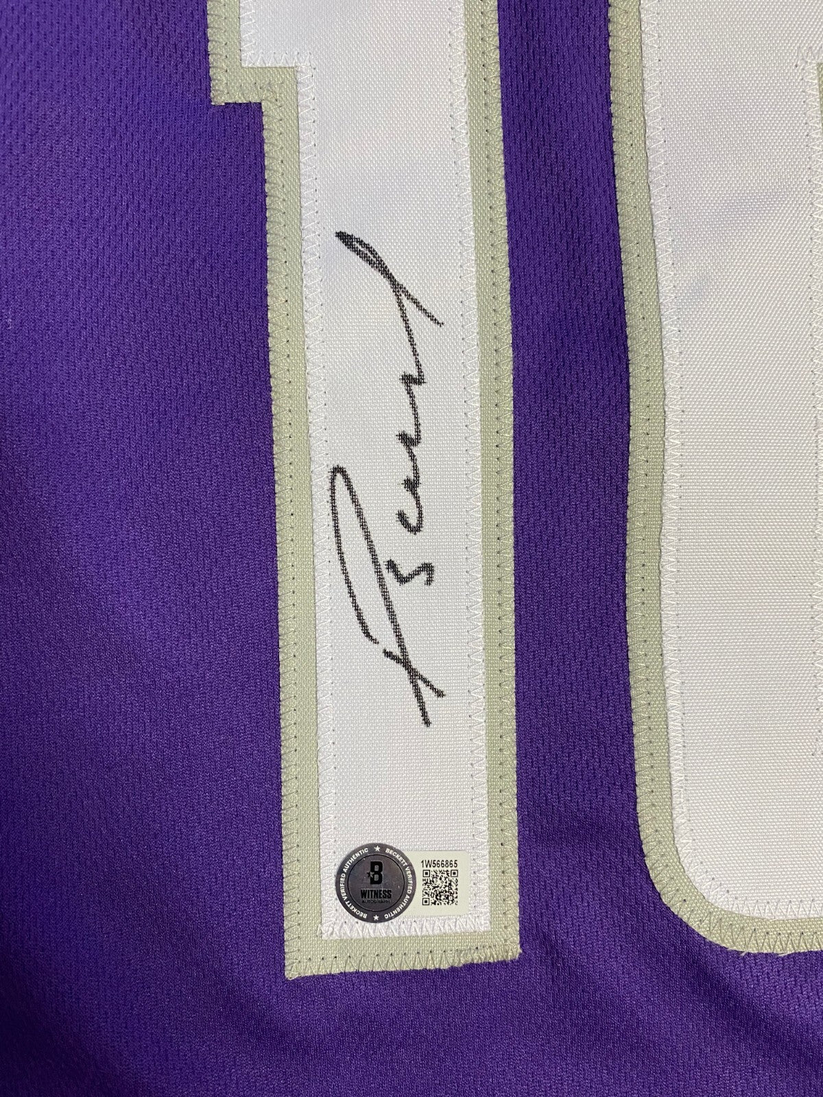 DOMANTAS SABONIS #10 SACRAMENTO KINGS SIGNED AUTO CUSTOM JERSEY SZ XL BECKETT E