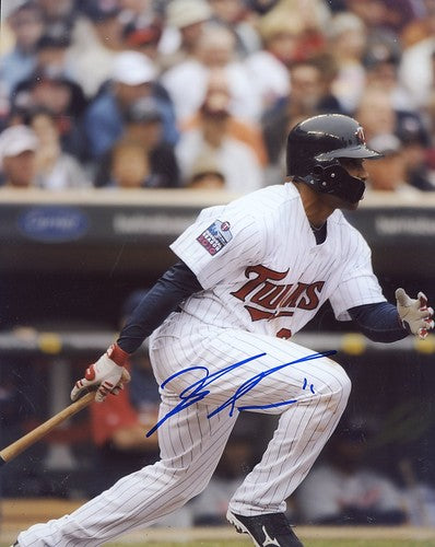 BEN REVERE  MINNESOTA  TWINS    SIGNED 8X10 PHOTO