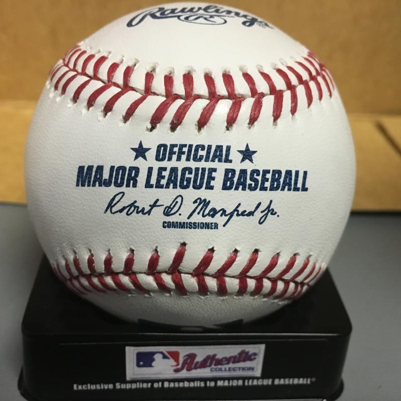 MARK ZAGUNIS CHICAGO CUBS M.L. SIGNED BASEBALL W/COA