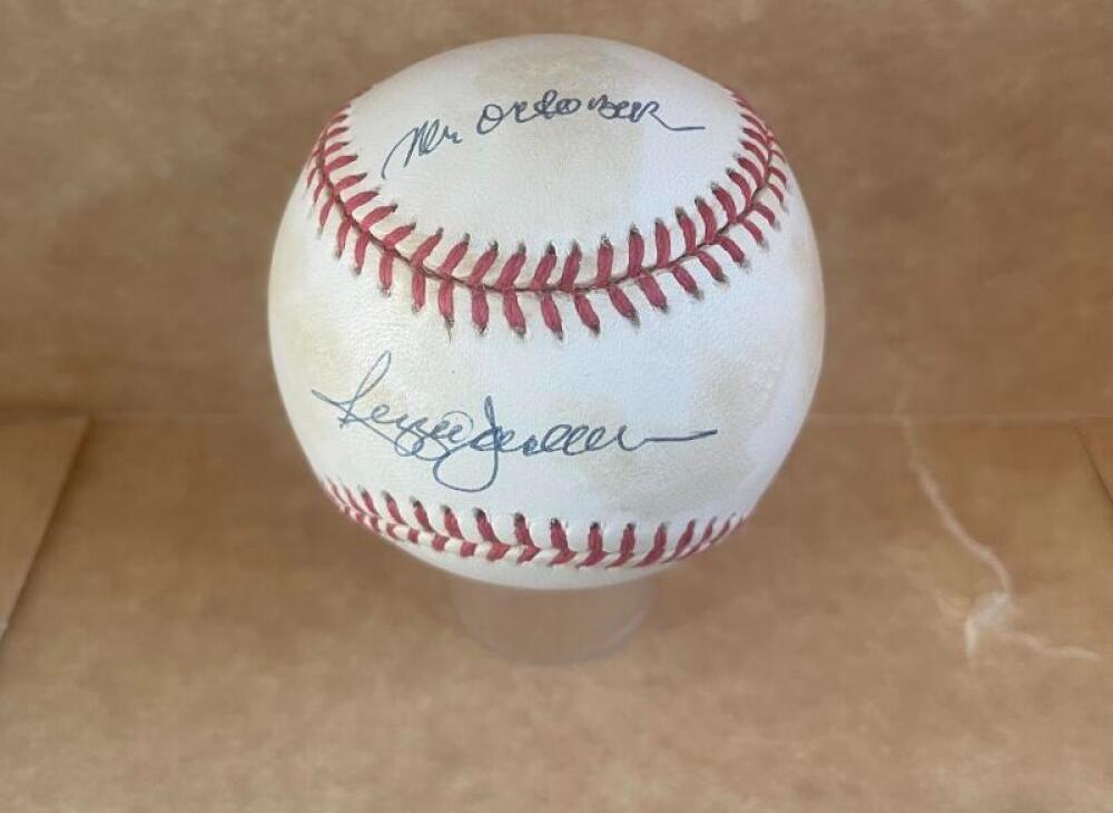 REGGIE JACKSON MR. OCTOBER SIGNED UPPER DECK HOLOGRAM BASEBALL
