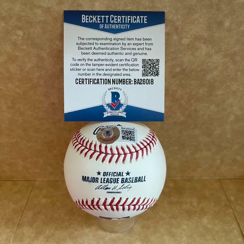 IAN KENNEDY  RANGERS/YANKEES  SIGNED AUTOGRAPHED M.L. BASEBALL BECKETT BA26018