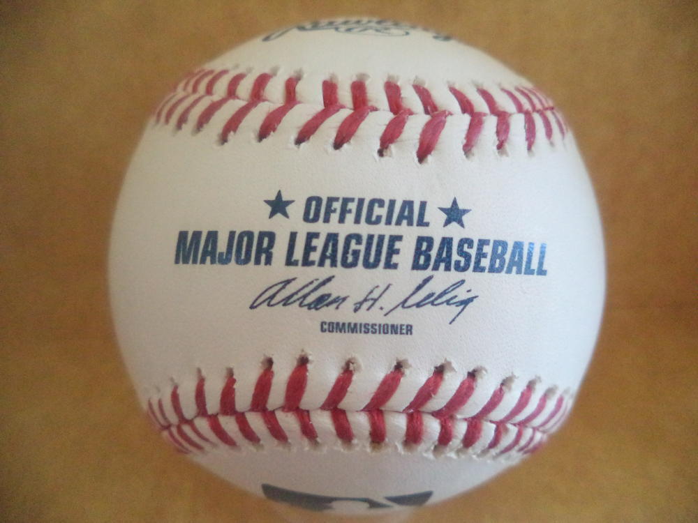 AUSTIN MEADOWS PITTSBURGH PIRATES SIGNED AUTOGRAPHED M.L. BASEBALL W/COA B