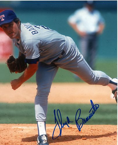 FLOYD  BANNISTER  TEXAS  RANGERS   SIGNED 8X10