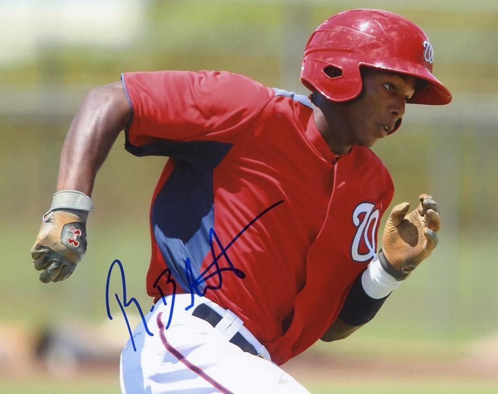 RAFAEL BAUTISTA WASHINGTON NATIONALS SIGNED 8X10 PHOTO W/COA