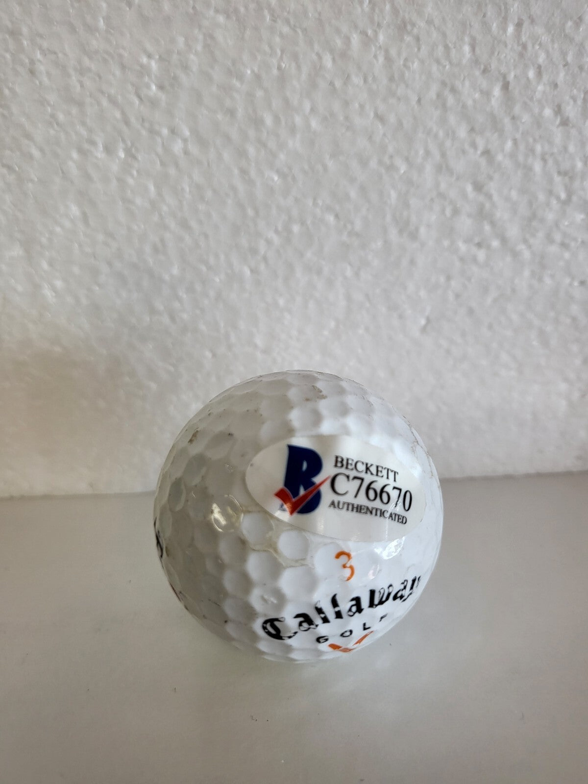JUSTIN THOMAS PGA GOLF STAR SIGNED AUTOGRAPHED BAYHILL GOLF BALL BECKETT STICKER