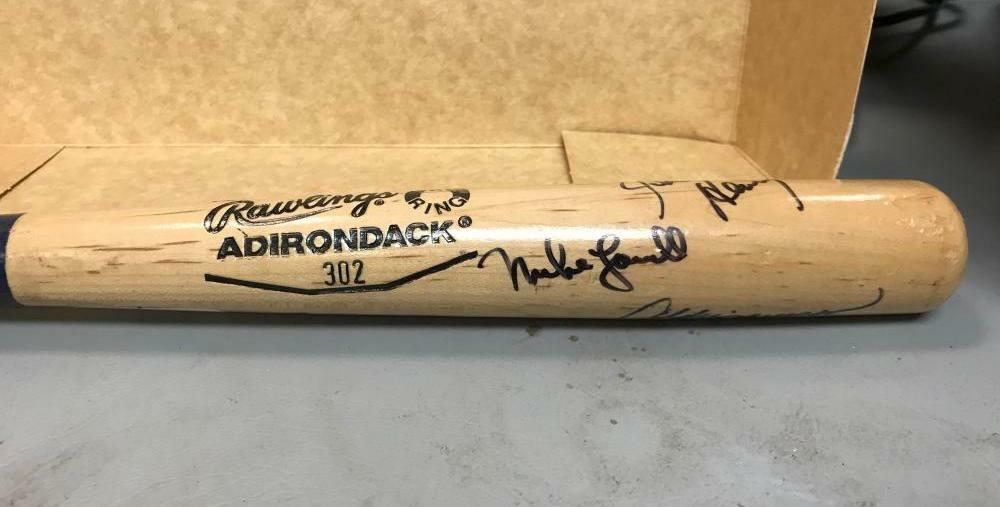 RAWLINGS 15 " MINI BAT SIGNED BY LOWELL DAWSON JOHN HENRY W/ COA