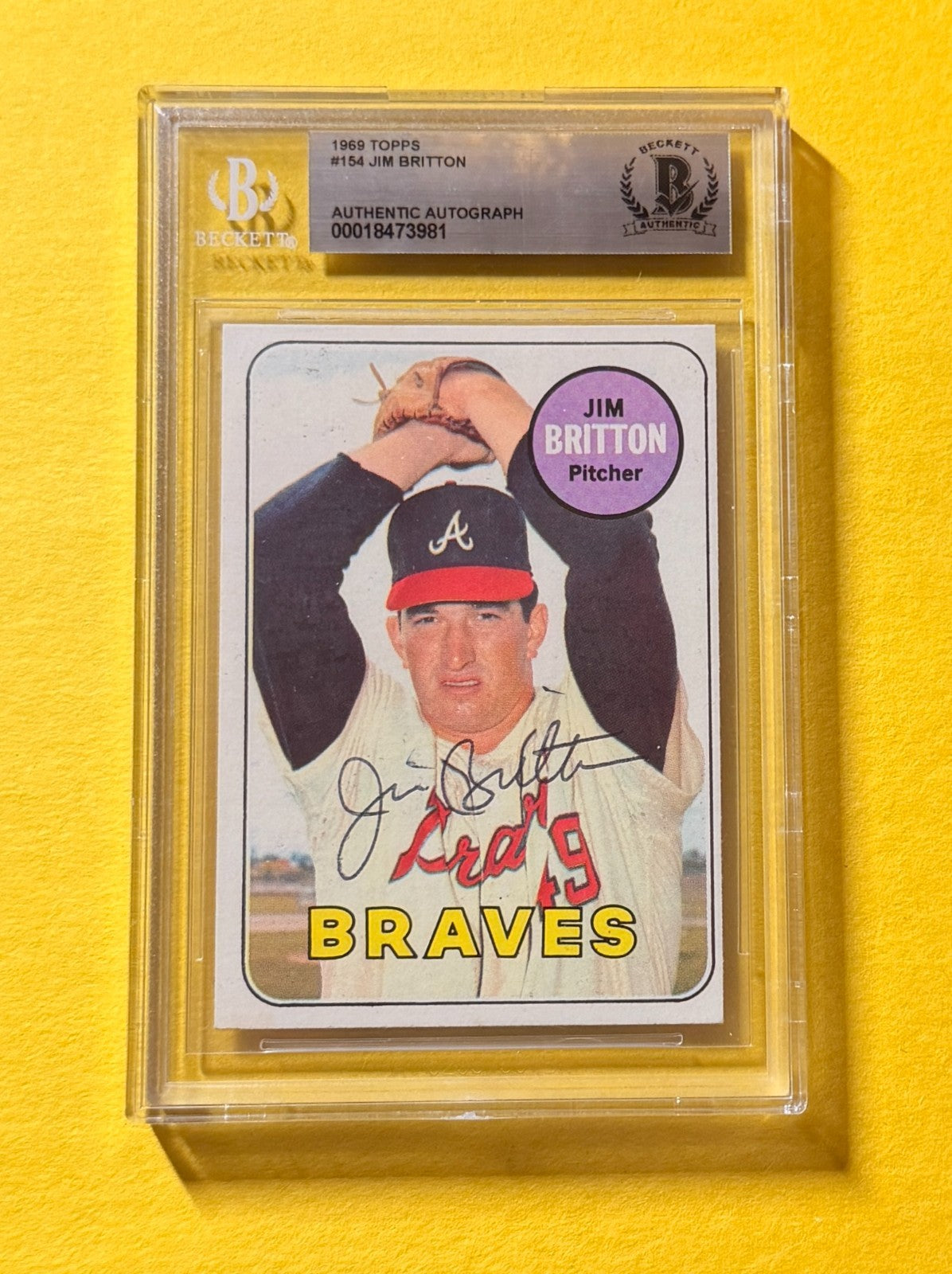 1969 TOPPS JIM BRITTON #154 SIGNED AUTO CARD BECKETT AUTHENTIC BRAVES