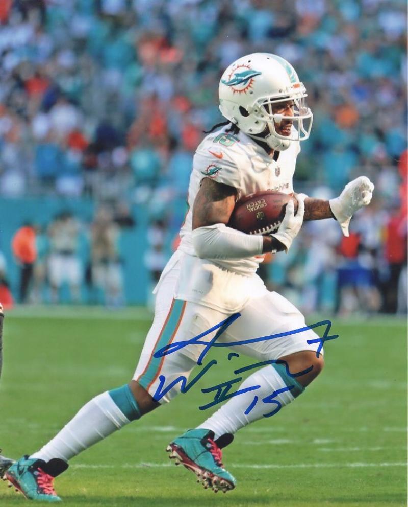 ALBERT WILSON MIAMI DOLPHINS ACTION SIGNED AUTOGRAPHED 8X10 PHOTO W/COA