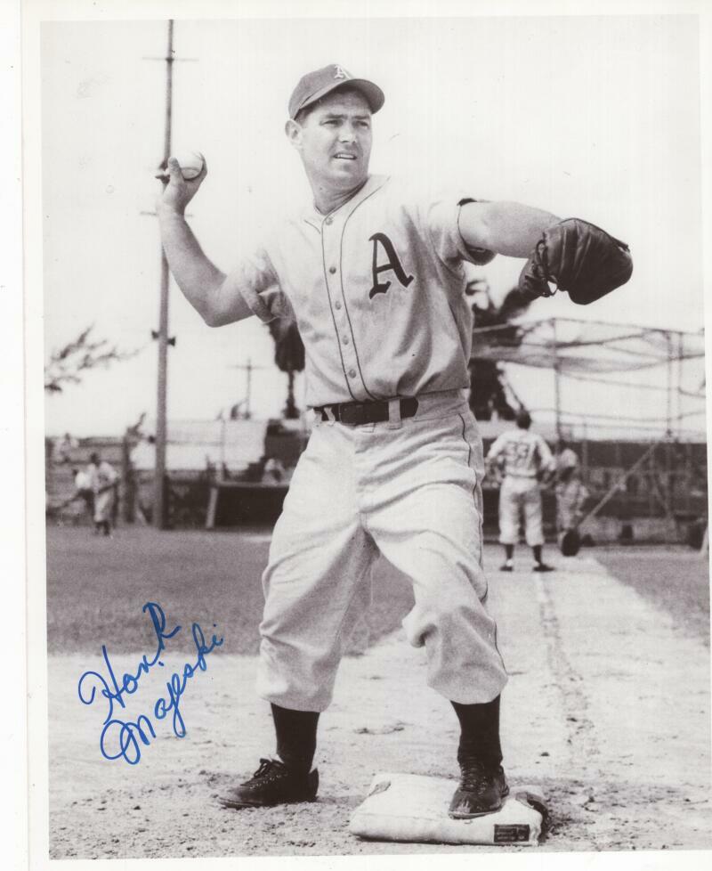 HANK MAJESKI PHILADELPHIA ATHLETICS SIGNED AUTOGRAPHED  8X10 PHOTO W/ COA