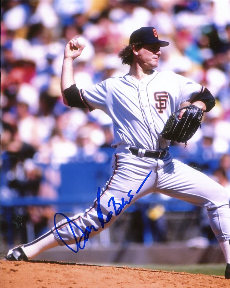 DON  ROBINSON    SAN  FRANCISCO  GIANTS    POSED  SIGNED AUTOGRAPHED 8X10  PHOTO