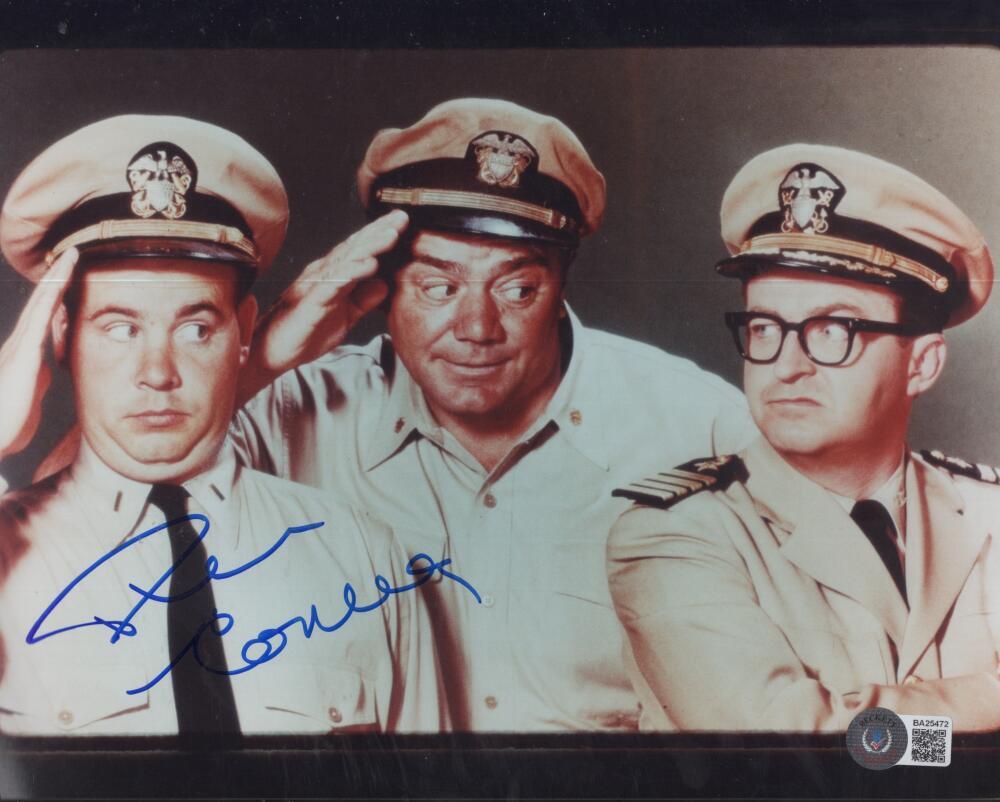 TIM CONWAY FAMOUS ACTOR SIGNED AUTOGRAPHED 8X10 PHOTO BECKETT BA25472