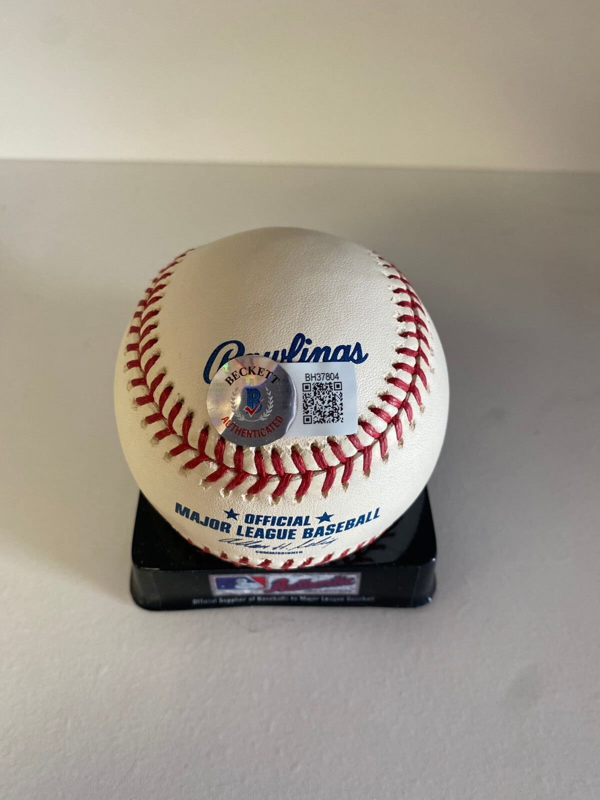 HOYT WILHELM BRAVES/WHITE SOX SIGNED AUTOGRAPHED M.L BASEBALL BECKETT