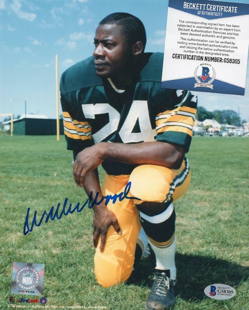 WILLIE WOOD GREEN BAY PACKERS SIGNED AUTOGRAPHED 8X10 PHOTO BECKETT G58305