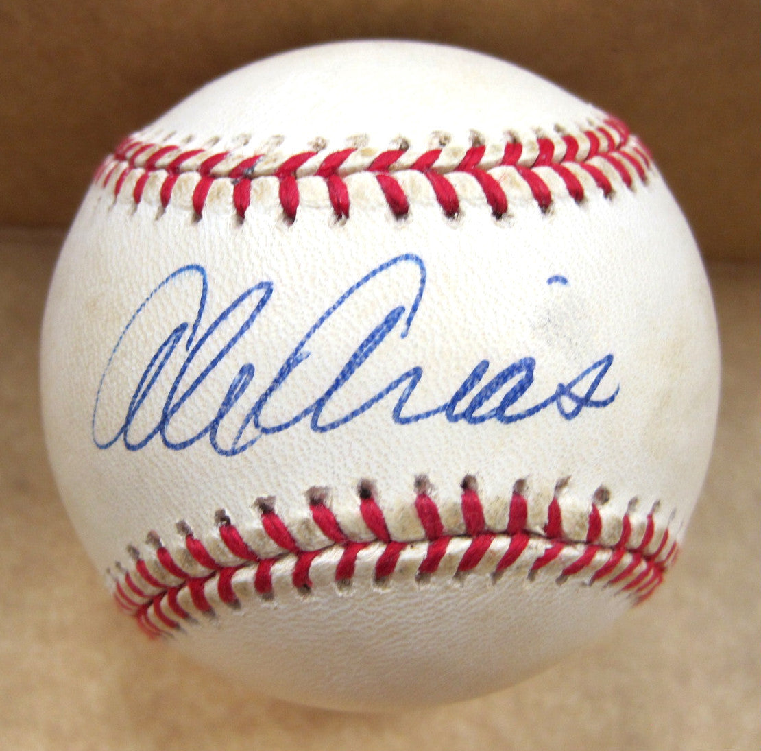 ALEX ARIAS CUBS/PHILLIES SIGNED NATIONAL LEAGUE BASEBALL W/COA