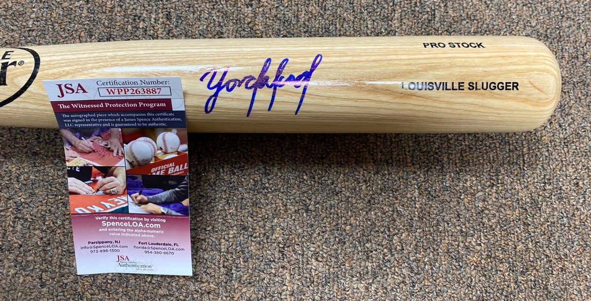 YORDAN ALVAREZ HOUSTON ASTROS SIGNED AUTOGRAPHED BLONDE RAWLINGS PRO BAT JSA **