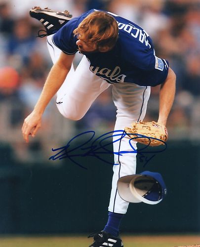 MIKE MACDOUGAL  KANSAS CITY ROYALS SIGNED 8X10 PHOTO