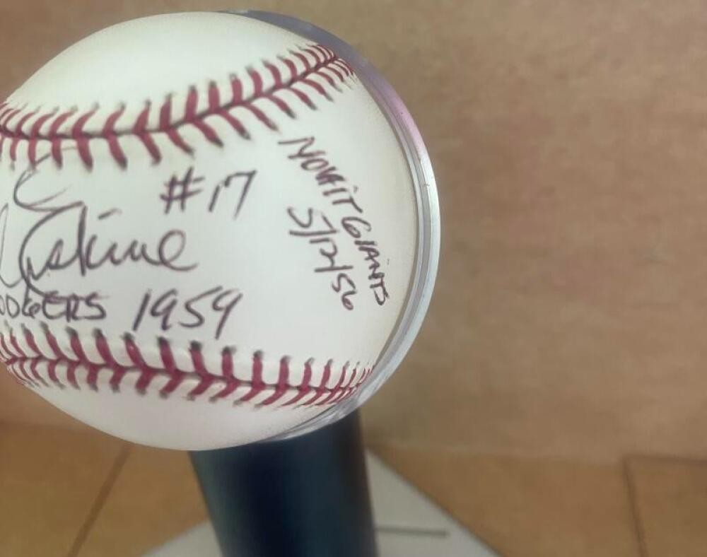 CARL ERSKINE STATS 2 NO HITTERS DODGERS SIGNED AUTOGRAPHED M.L. BASEBALL BECKETT
