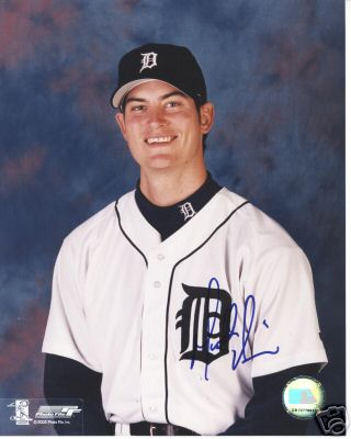 MATT MILLER DETROIT TIGERS SIGNED 8X10 PHOTO W/COA