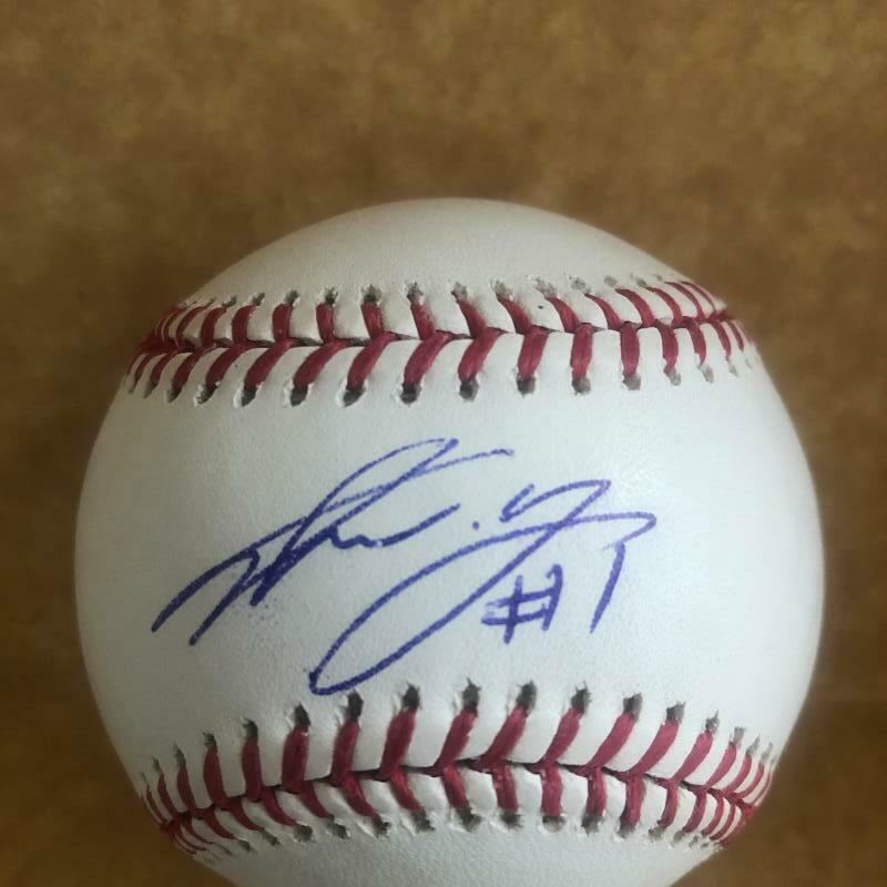 SHUN YAMAGUCHI TORONTO BLUE JAYS SIGNED AUTOGRAPHED M.L. BASEBALL BECKETT R42023