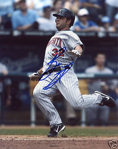 BRIAN BUSCHER  MINNESOTA TWINS  SIGNED 8X10