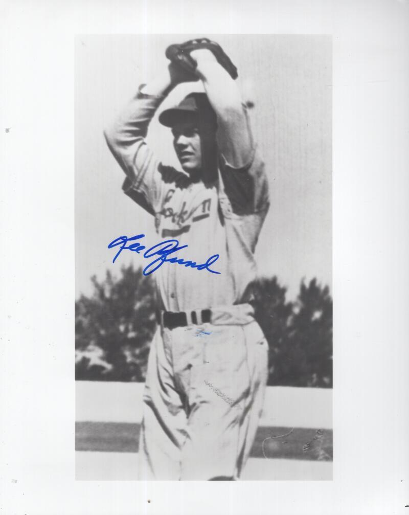 LEE PFUND  BROOKLYN DODGERS SIGNED AUTOGRAPHED 8X10 PHOTO W/ COA