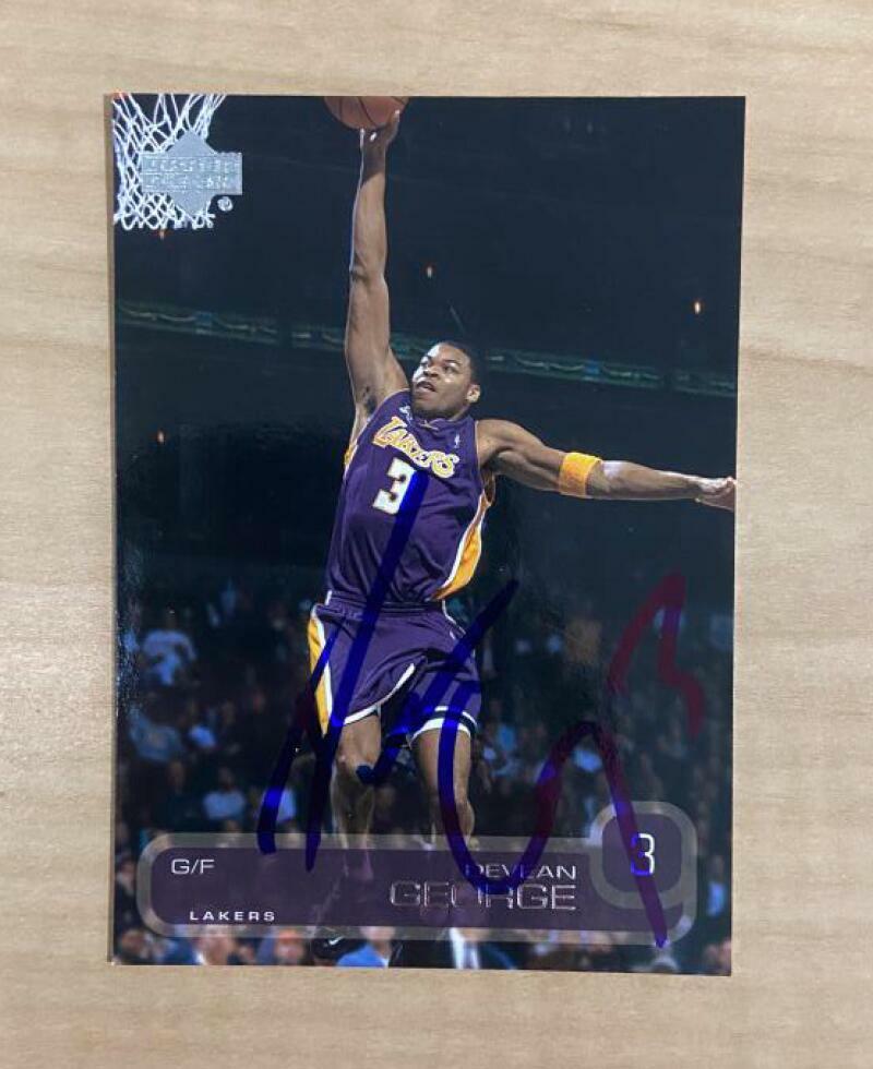 DEVEAN GEORGE LOS ANGELES LAKERS SIGNED 02-03 UPPER DECK CARD #70 W/COA