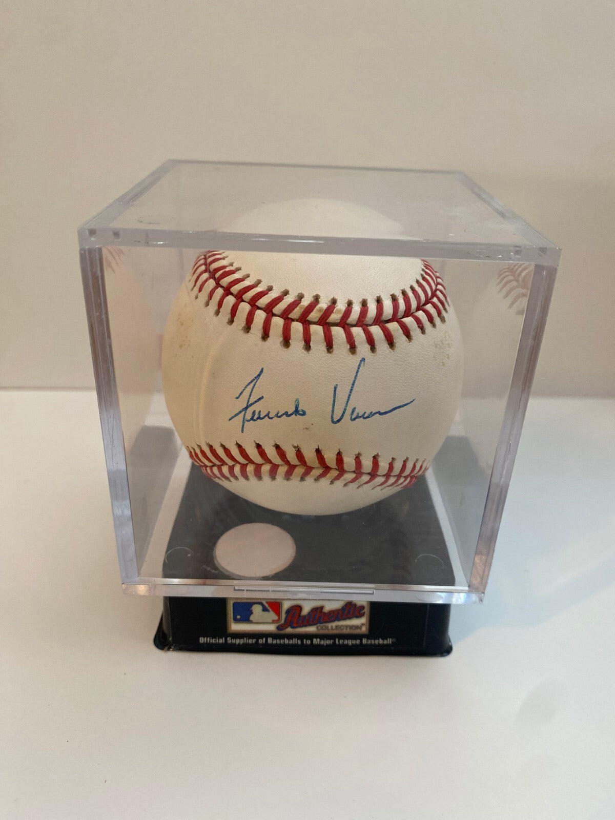 FERNANDO VINA ST. LOUIS CARDINALS SIGNED AUTOGRAPHED M.L. BASEBALL W/COA W/CUBE