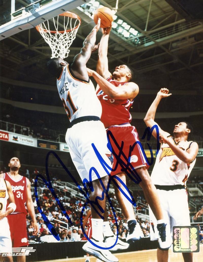 MAURICE TAYLOR ACTION LOS ANGELES CLIPPERS SIGNED AUTOGRAPHED 8x10 PHOTO W/COA