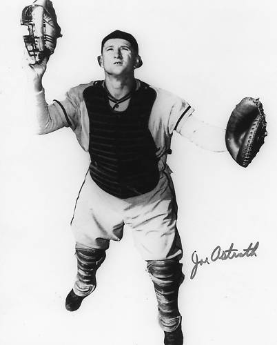 JOE  ASTROTH  PHILADELPHIA    A'S   SIGNED 8X10