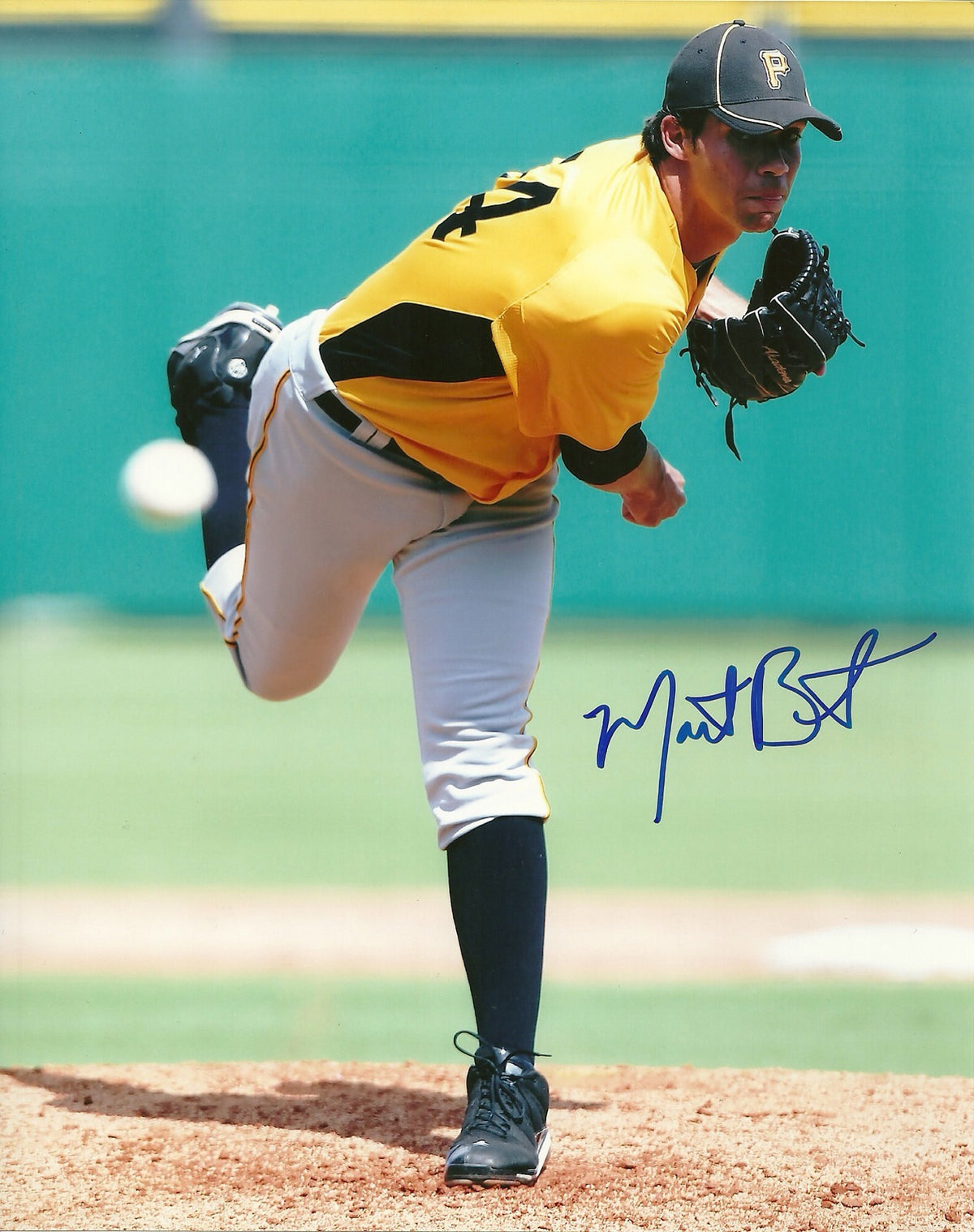 MATT BENEDICT PITTSBURGH PIRATES SIGNED AUTOGRAPHED 8x10 PHOTO W/COA ACTION