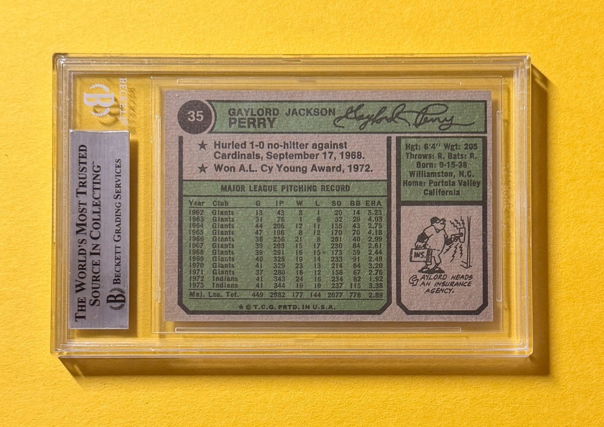 1974 TOPPS GAYLORD PERRY #35 SIGNED AUTO CARD BECKETT  AUTHENTIC CLEVELAND