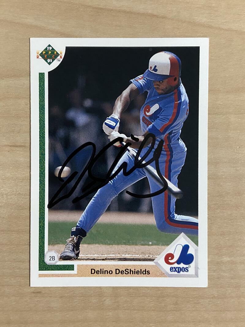 DELINO DESHIELDS MONTREAL EXPOS SIGNED 1991 UPPER DECK CARD #364 W/COA