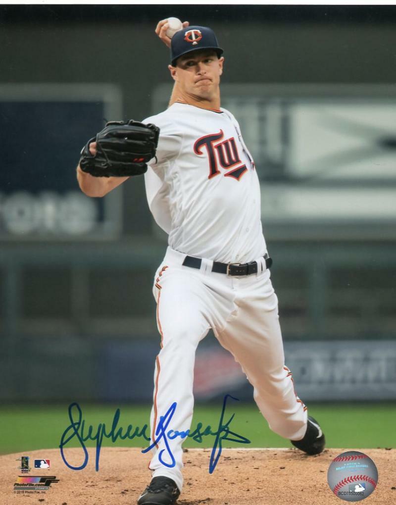 STEPHEN GONSALVES MINNESOTA TWINS SIGNED AUTOGRAPHED 8X10 W/COA