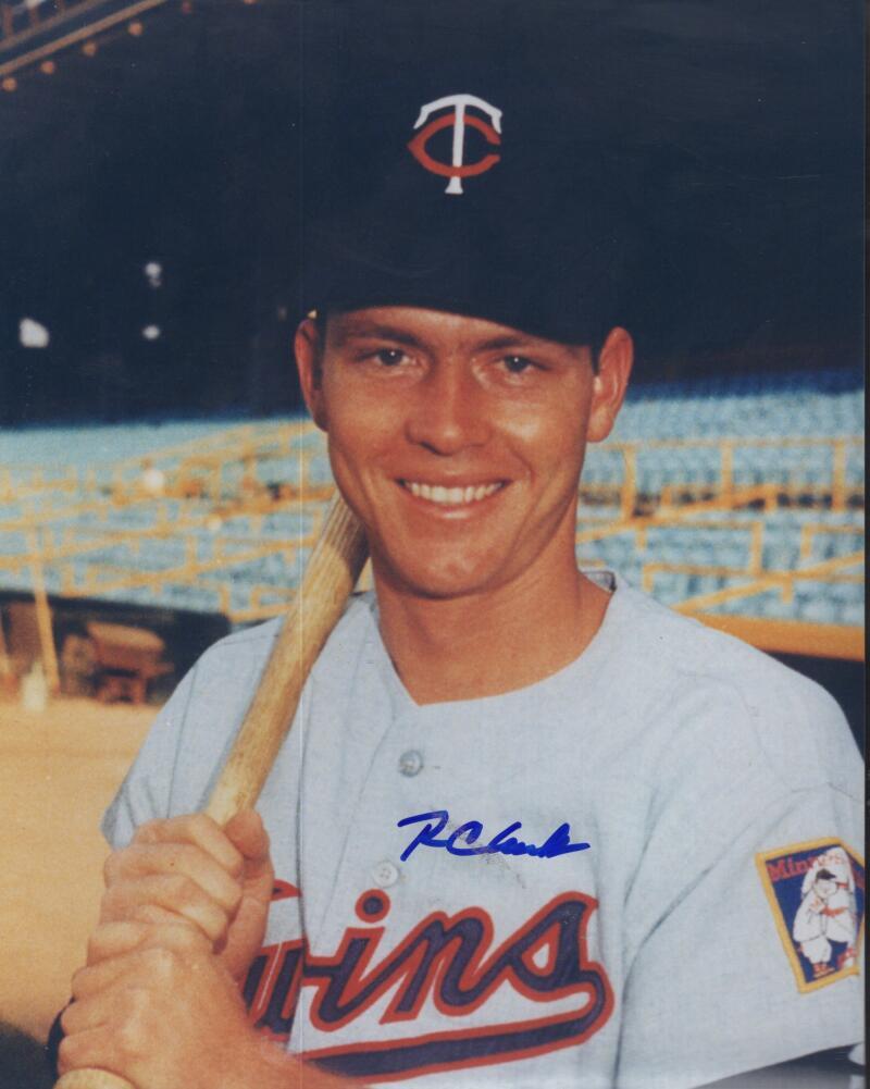 RON CLARK MINNESOTA TWINS  SIGNED AUTOGRAPHED 8X10 PHOTO W/ COA
