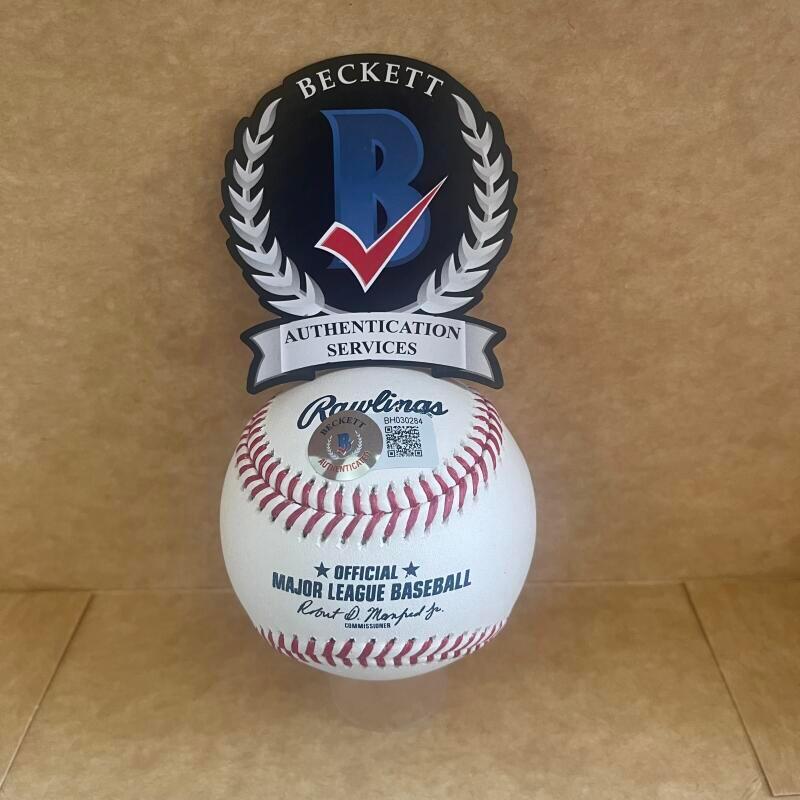 JERRY MARTIN 1981 GIANTS SIGNED AUTO M.L. BASEBALL BECKETT AUTHENTICATED