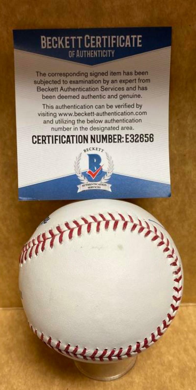 SCOOTER GINNETT BREWERS/REDS/GIANTS SIGNED AUTO M.L. BASEBALL BECKETT E32656