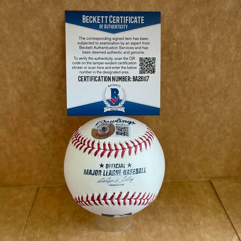 BOB SHIRLEY 1983-1987 YANKEES SIGNED AUTOGRAPHED M.L. BASEBALL BAS BA26117