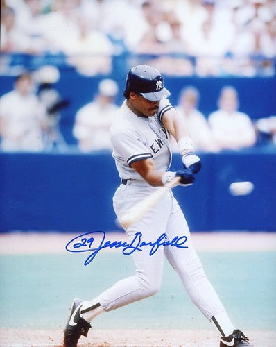 JESSE BARFIELD   NEW  YORK YANKEES    SIGNED 8X10 PHOTO