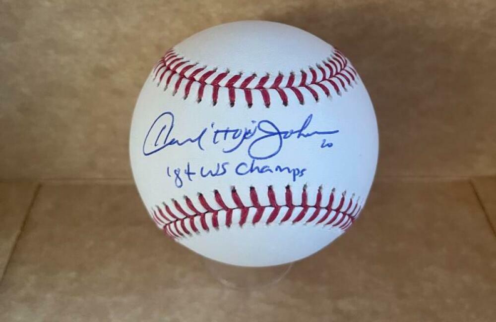HOWARD JOHNSON 84 WORLD CHAMPS  SIGNED AUTO M.L. BASEBALL BAS BC94508