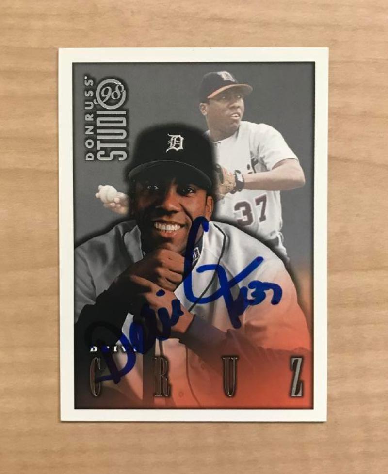 DEIVI CRUZ DETROIT TIGERS SIGNED AUTOGRAPHED 1998 DONRUSS CARD #52 W/COA